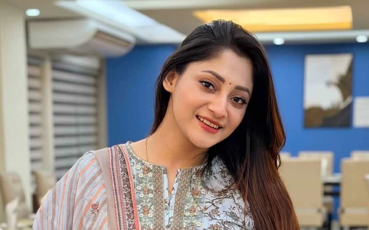নায়িকা পূজা বললেন ‘আমার এখনও বিয়ে হয়নি’