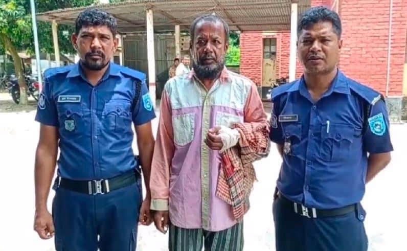 তালাকপ্রাপ্ত নারীকে আগুনে পুড়িয়ে হত্যার অভিযোগ, সাবেক স্বামী আটক | চ্যানেল আই অনলাইন